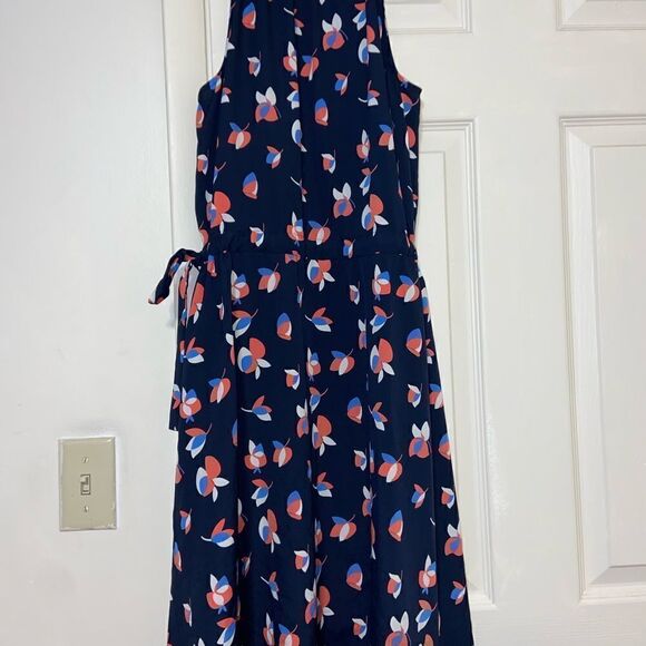 Knee length sleeveless dress size small - Picture 2 of 7